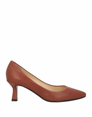 L'arianna Woman Pumps Tan Leather Cover