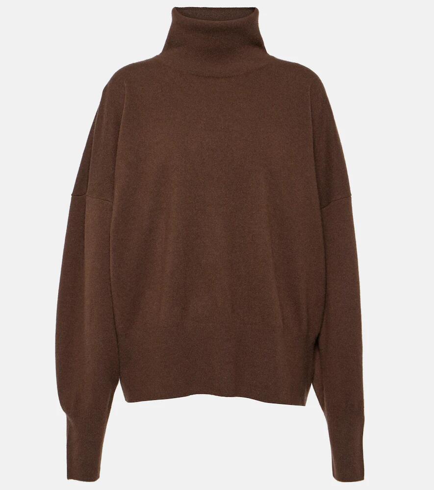 Toteme Cashmere turtleneck sweater Cover