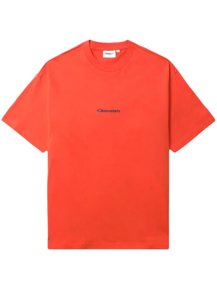 CHOCOOLATE logo-print cotton T-shirt - Red Cover