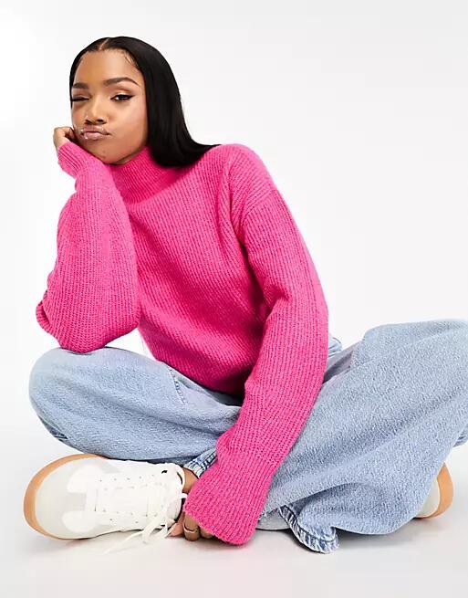 Vero Moda high neck knit sweater in pink Cover