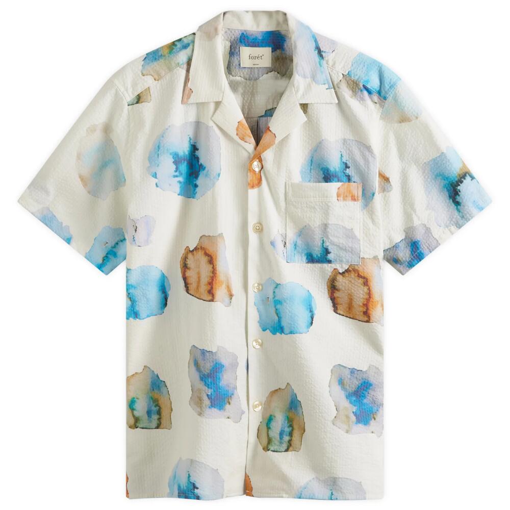 Foret Men's Hush Seersucker Vacation Shirt in Cloud Print Cover