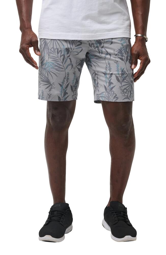 TravisMathew Garden Isle Shorts in Heather Light Grey Cover