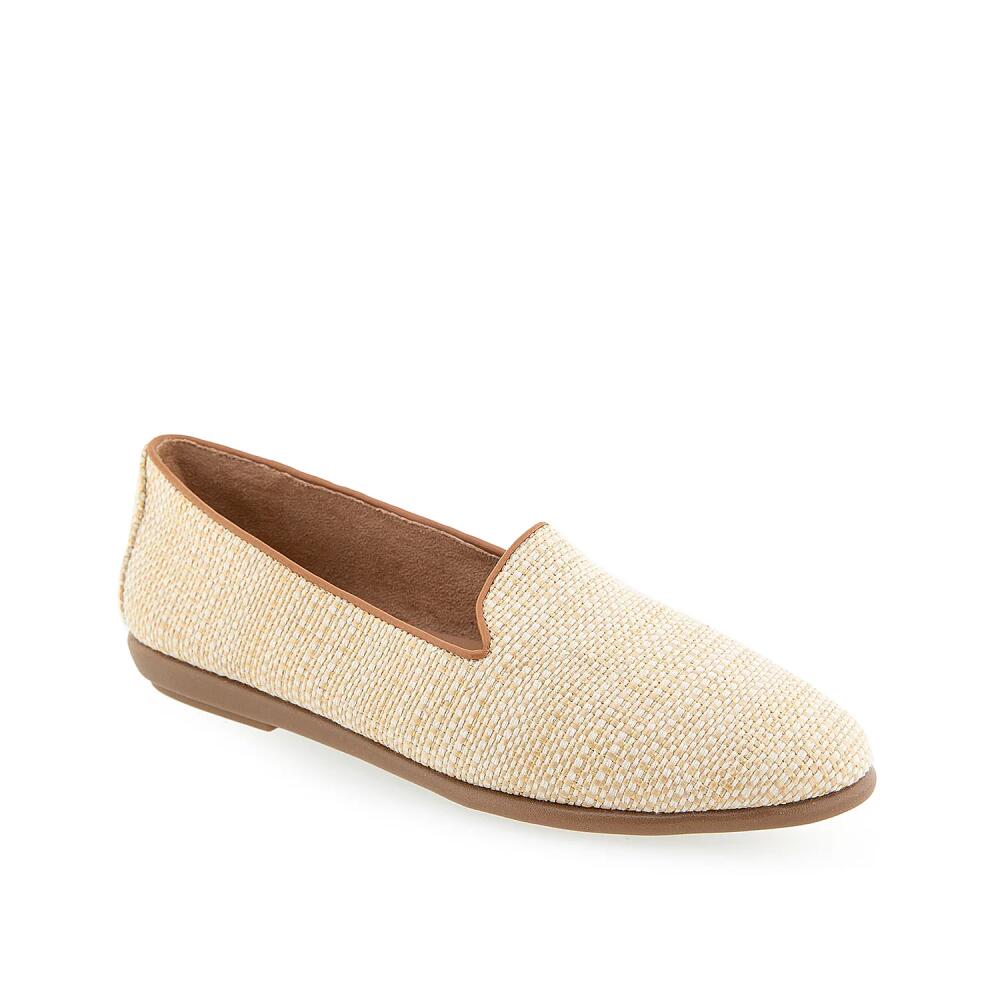 Aerosoles Wide Width Betunia Loafer | Women's | Natural Cover