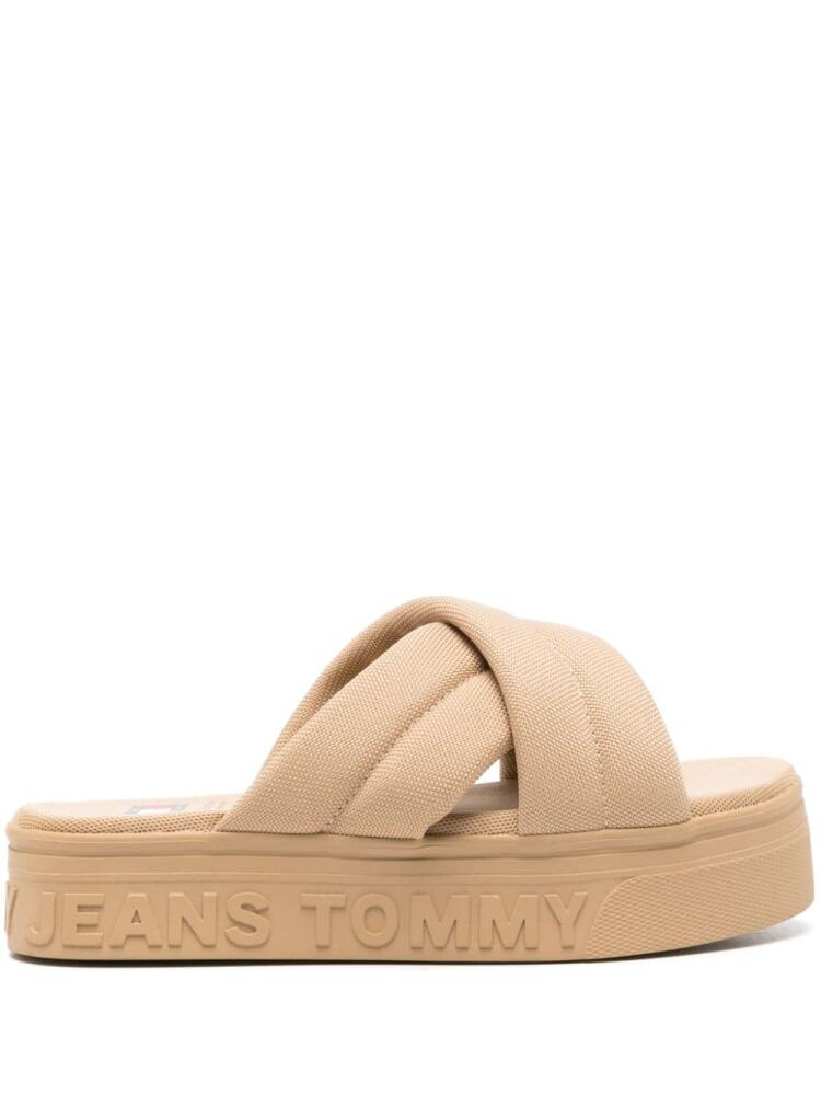 Tommy Jeans logo-embossed slides - Neutrals Cover