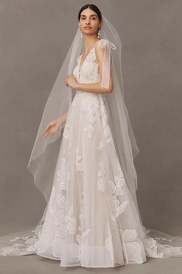 Willowby by Watters Drizzle Floral Wedding Gown Cover