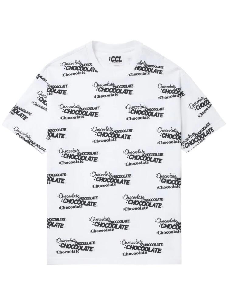 CHOCOOLATE logo-print cotton T-shirt - White Cover