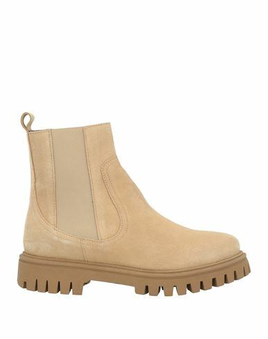 Anaki Woman Ankle boots Beige Calfskin Cover