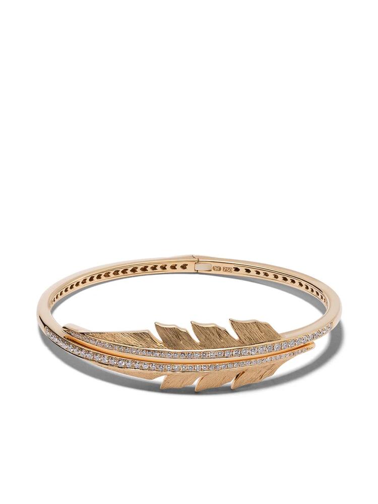 Stephen Webster 18kt yellow gold Magnipheasant pavé diamond open feather bangle Cover