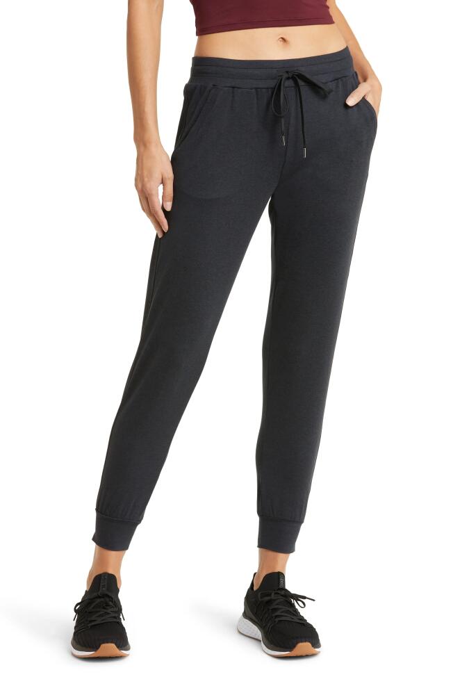 zella Restore Soft Lite Joggers in Black Cover