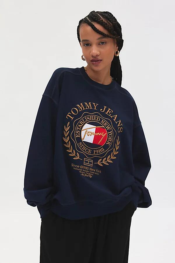 Tommy Hilfiger Tommy Jeans Explorer Luxe Crew Neck Sweatshirt in Navy Cover