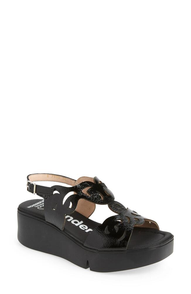 Wonders Platform Slingback Sandal in Black Patent Cover