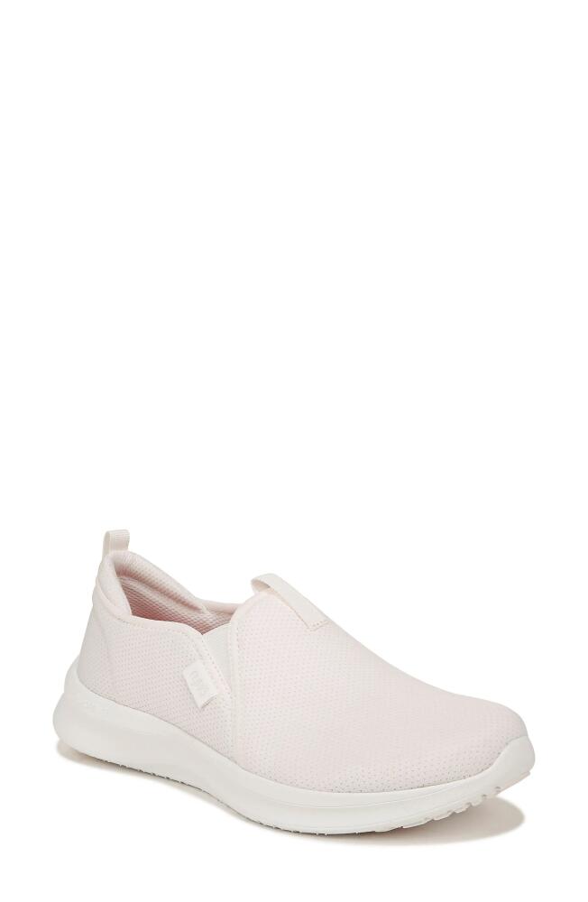 Rykä Revive Slip-On Sneaker in White Alysum Cover