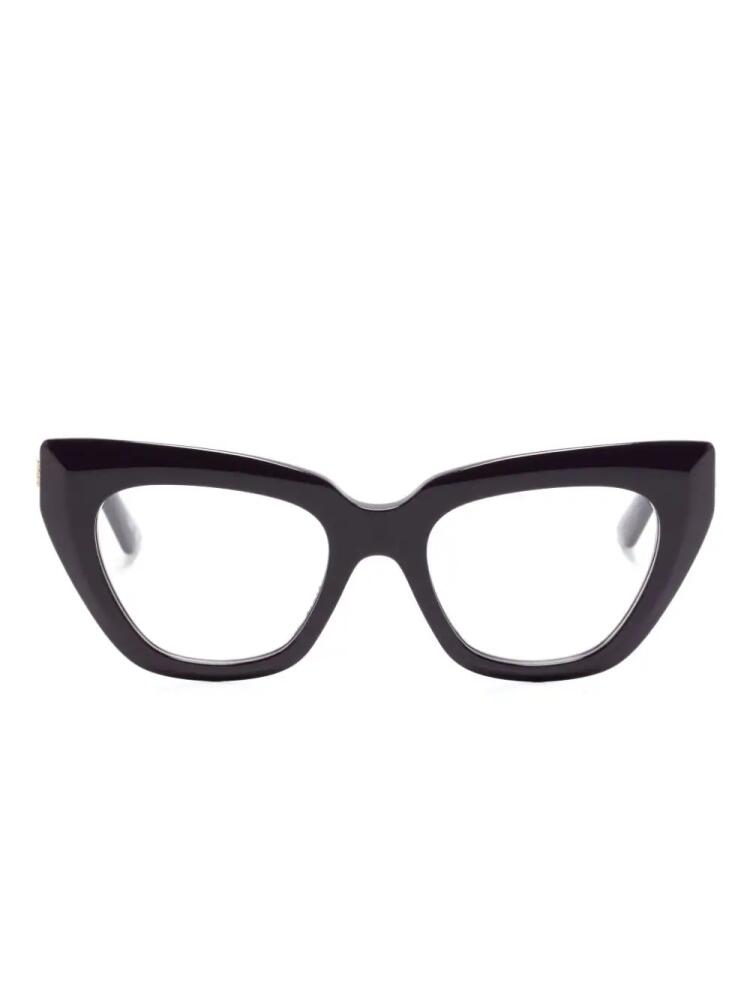 Balenciaga Eyewear logo-plaque cat-eye glasses - Purple Cover