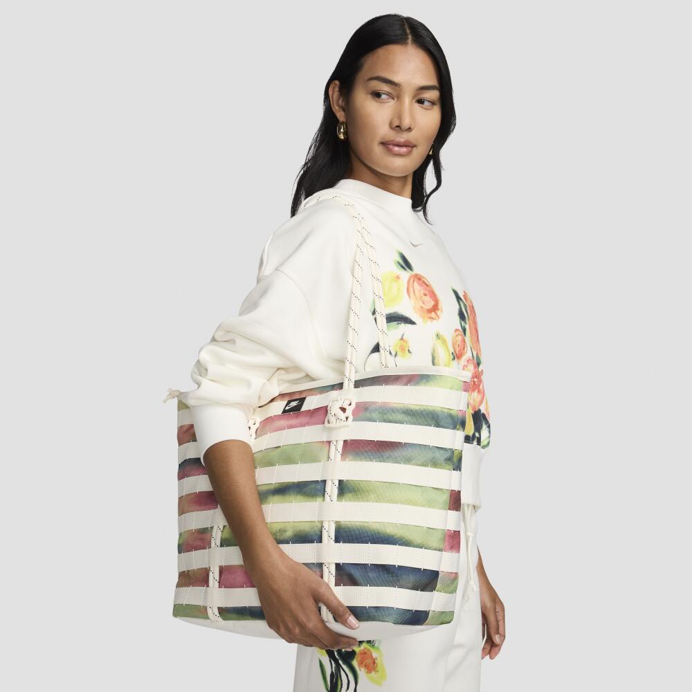 Unisex Nike Sportswear Artist Collection RPM Tote (26L) in White Cover