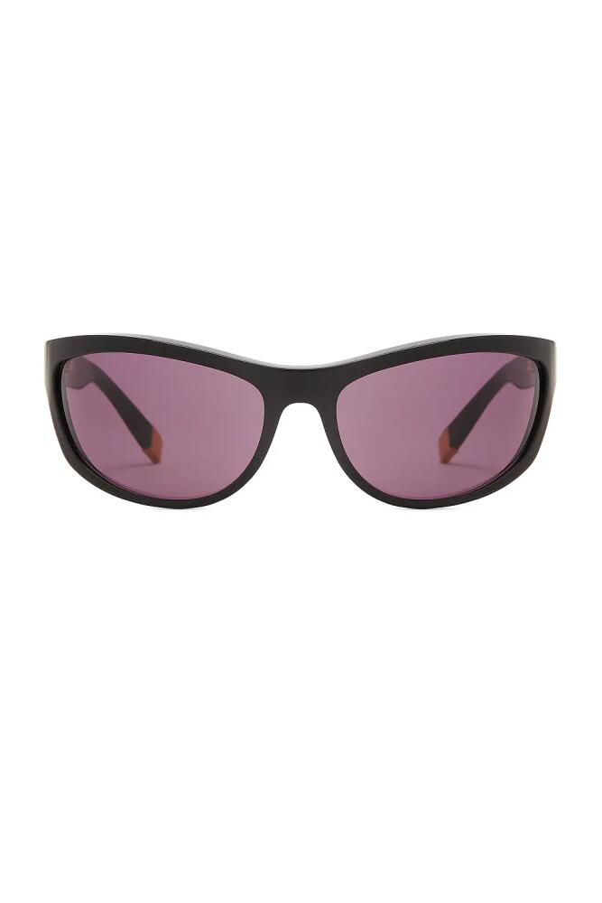 Givenchy Cat Eye Sunglasses in Black Cover