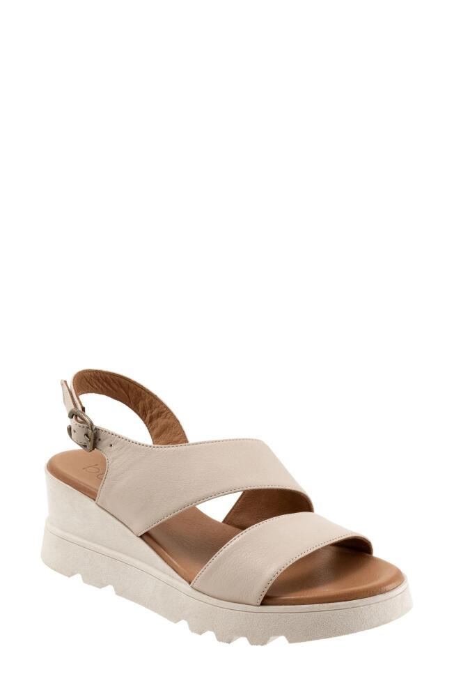 Bueno Gianna Slingback Platform Wedge Sandal in Light Grey Cover