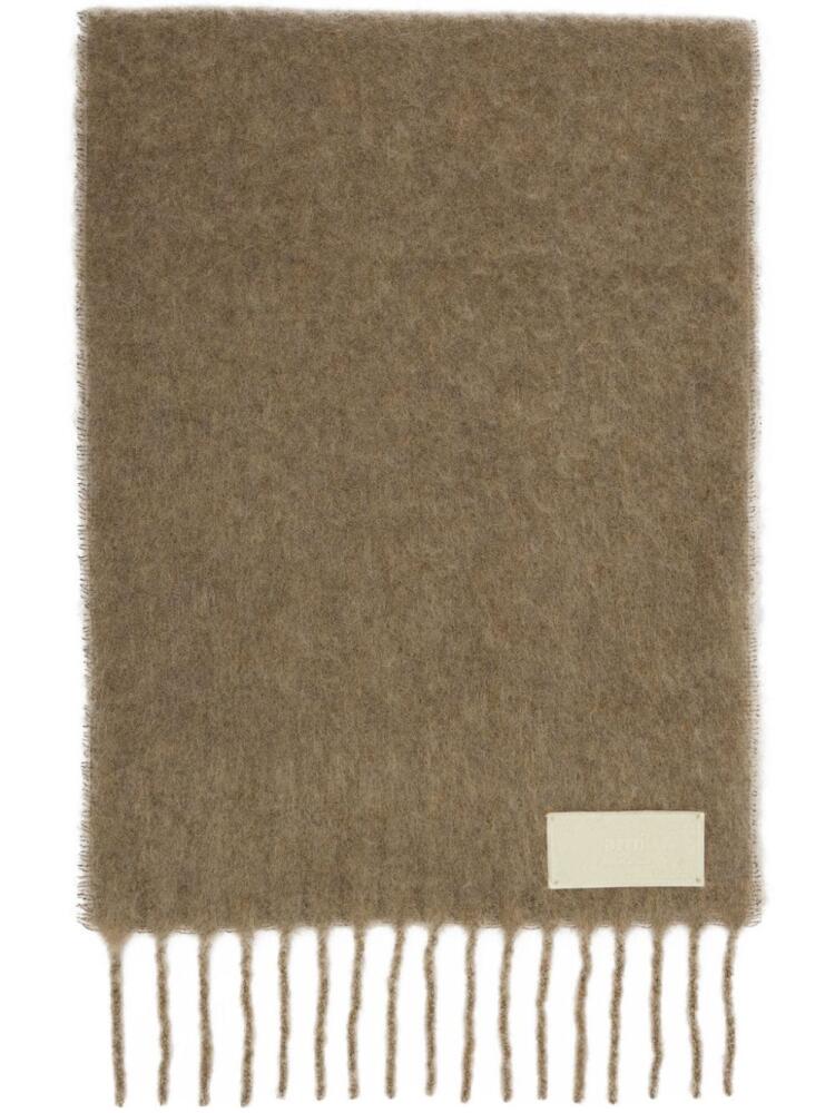 AMI Paris logo-patch fringed-edge scarf - Brown Cover