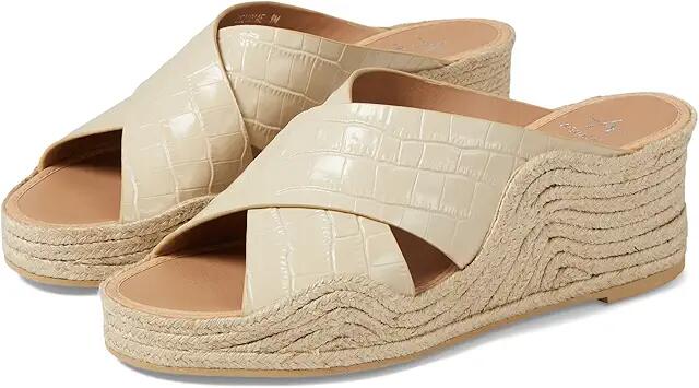 Aquatalia Marina (Cream) Women's Shoes Cover