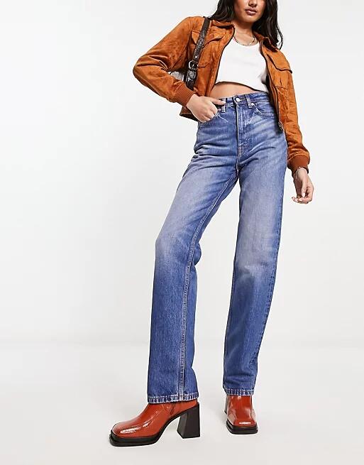 Weekday Rowe extra high waist straight leg jeans in wave blue Cover