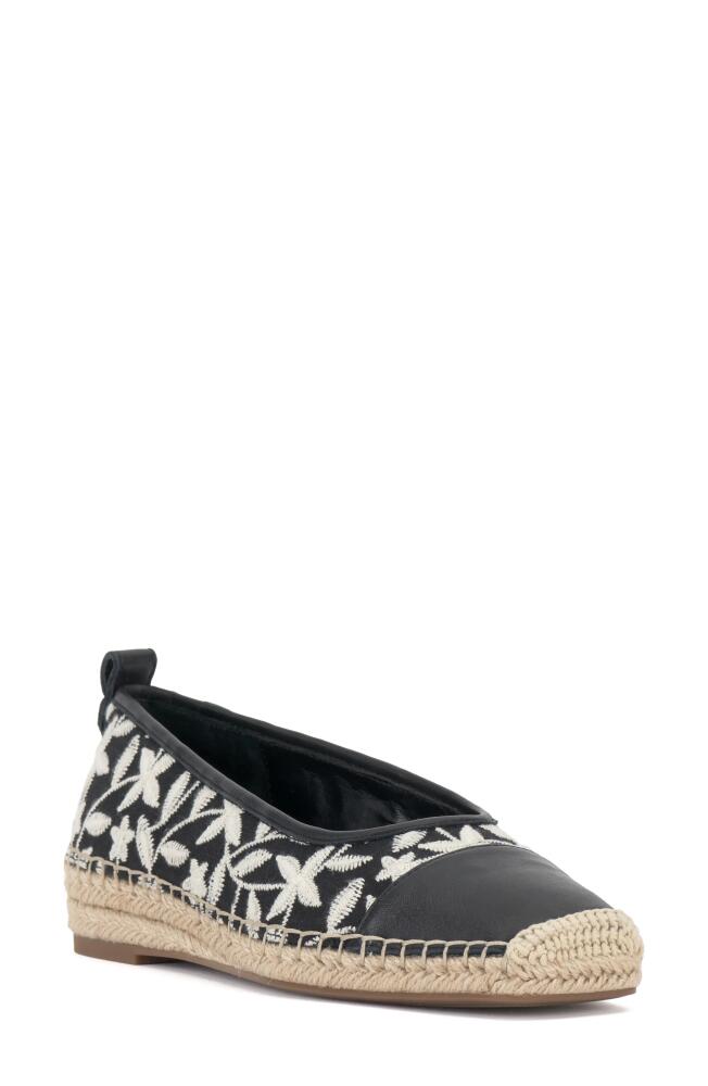 Vince Camuto Miheli Slip-On Espadrille in Black/Cream Cover