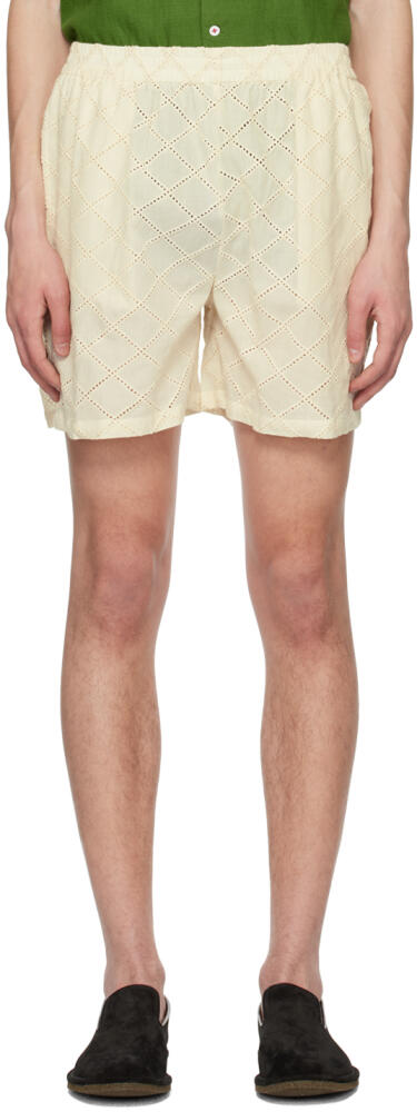 HARAGO Off-White Elasticized Shorts Cover