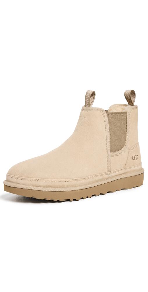 UGG Neumel Chelsea Boots Mustard Seed Cover