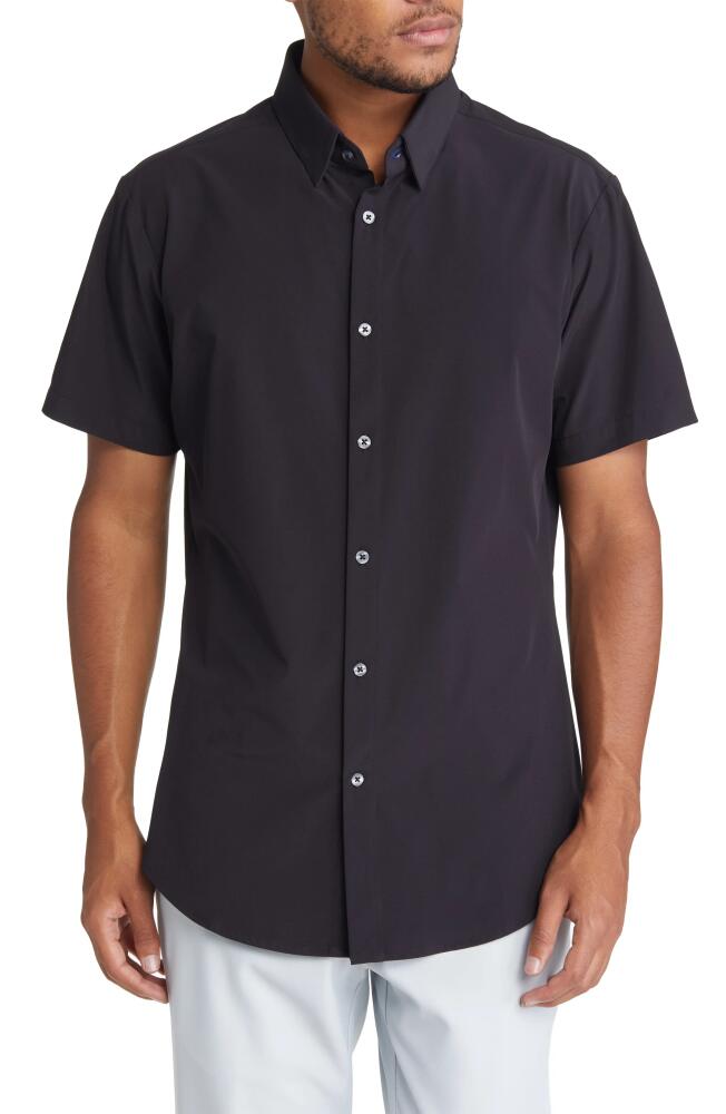 Mizzen+Main Leeward Trim Fit Short Sleeve Button-Up Shirt in Black Solid Cover