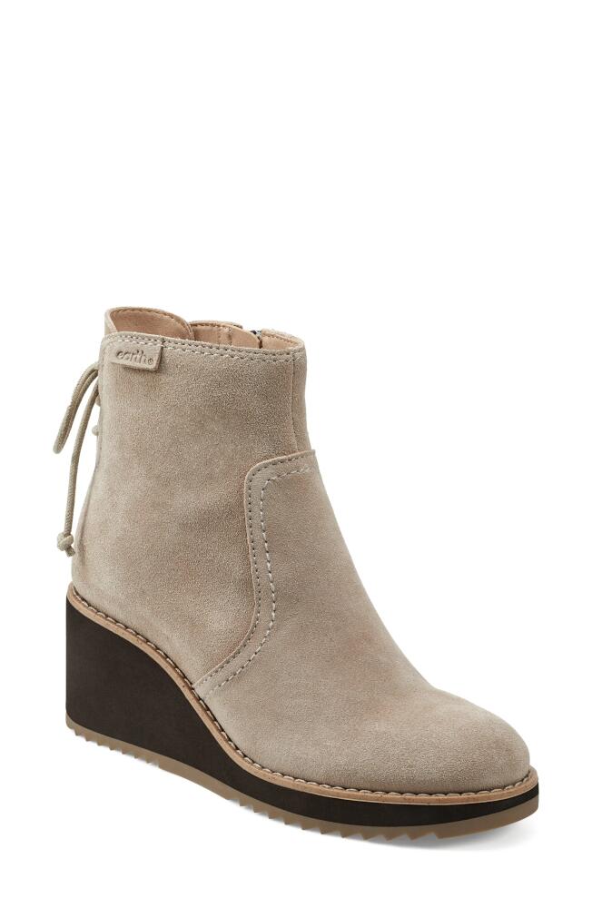 Earth Calia Wedge Bootie in Taupe Cover