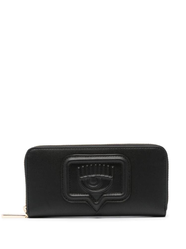 Chiara Ferragni logo-appliqué zip-fastening wallet - Black Cover