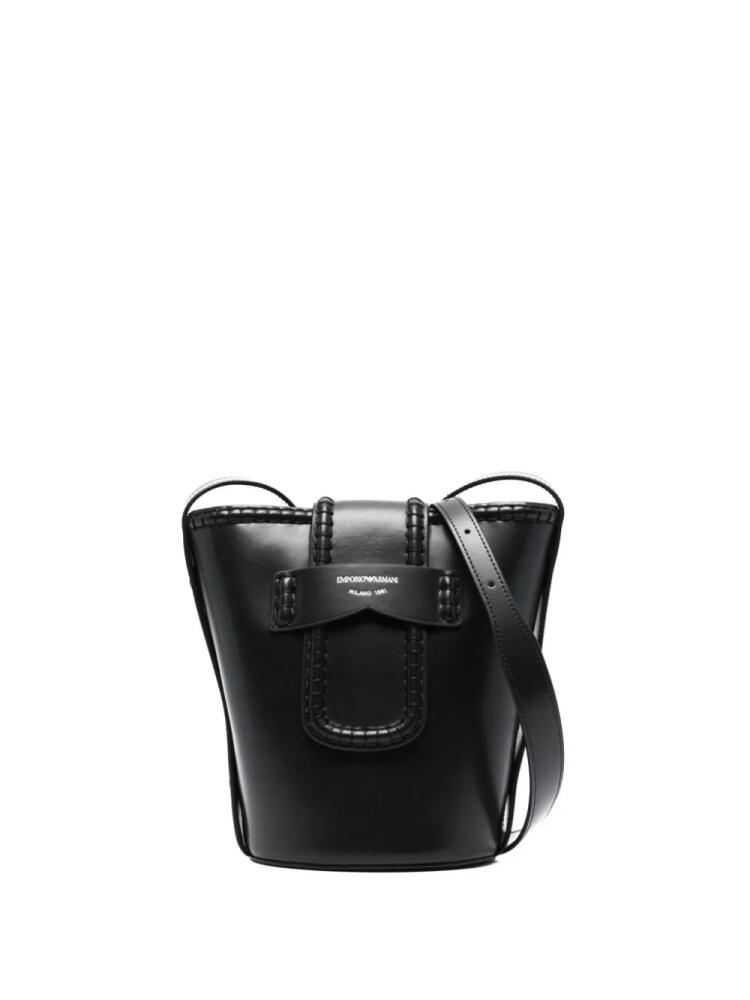 Emporio Armani logo-stamp leather bucket bag - Black Cover