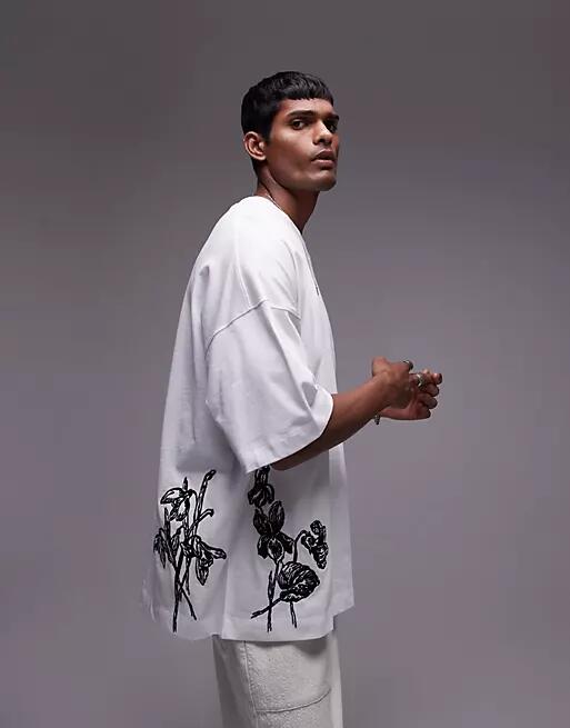 Topman premium extreme oversized fit T-shirt with flower front and back embroidery in white Cover