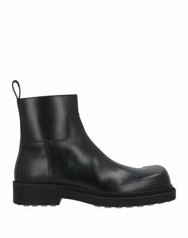 Bottega Veneta Man Ankle boots Black Leather Cover