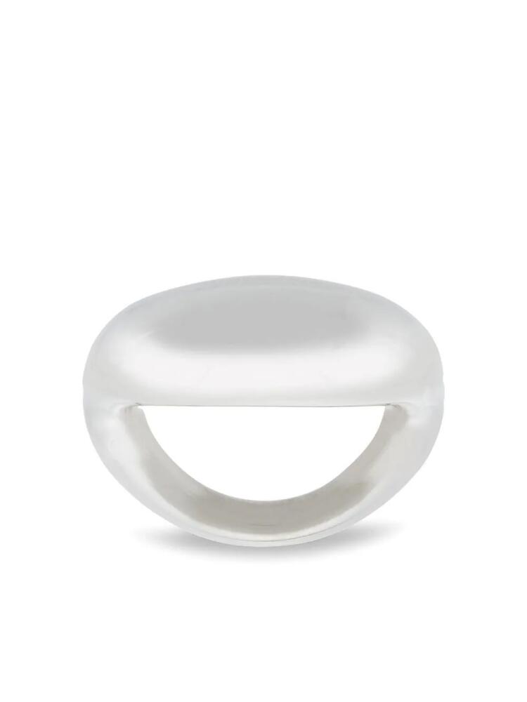 Charlotte Chesnais Lips sterling-silver ring Cover