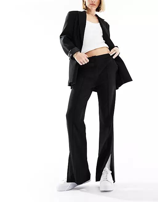 JDY front slit pants in black Cover