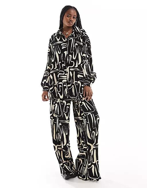 Extro & Vert plisse pants in abstract print - part of a set-Multi Cover