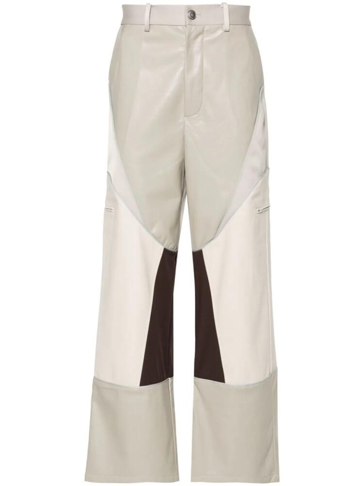 Feng Chen Wang panelled straight-leg cargo pants - Grey Cover