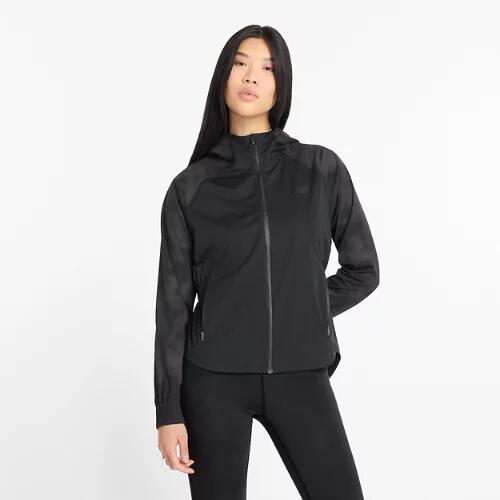 New Balance Women's Reflective Woven Jacket - Black Cover