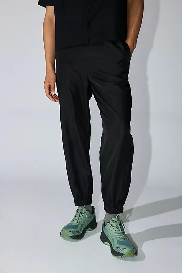 Standard Cloth Warm Up Track Pant in Black Cover