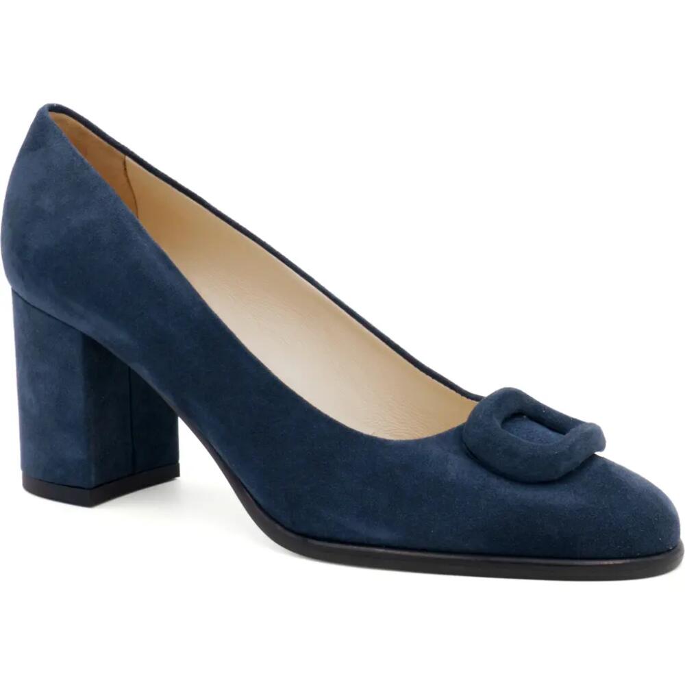 Amalfi by Rangoni Lavinia Block Heel Pump in Navy Cashmere Cover