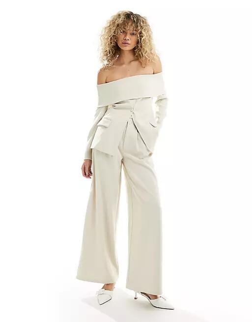 Extro & Vert tailored high rise button detail pants in beige - part of a set-Neutral Cover