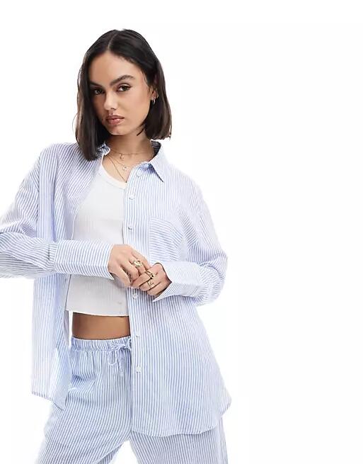 Bershka oversized shirt in light blue pinstripe - part of a set Cover