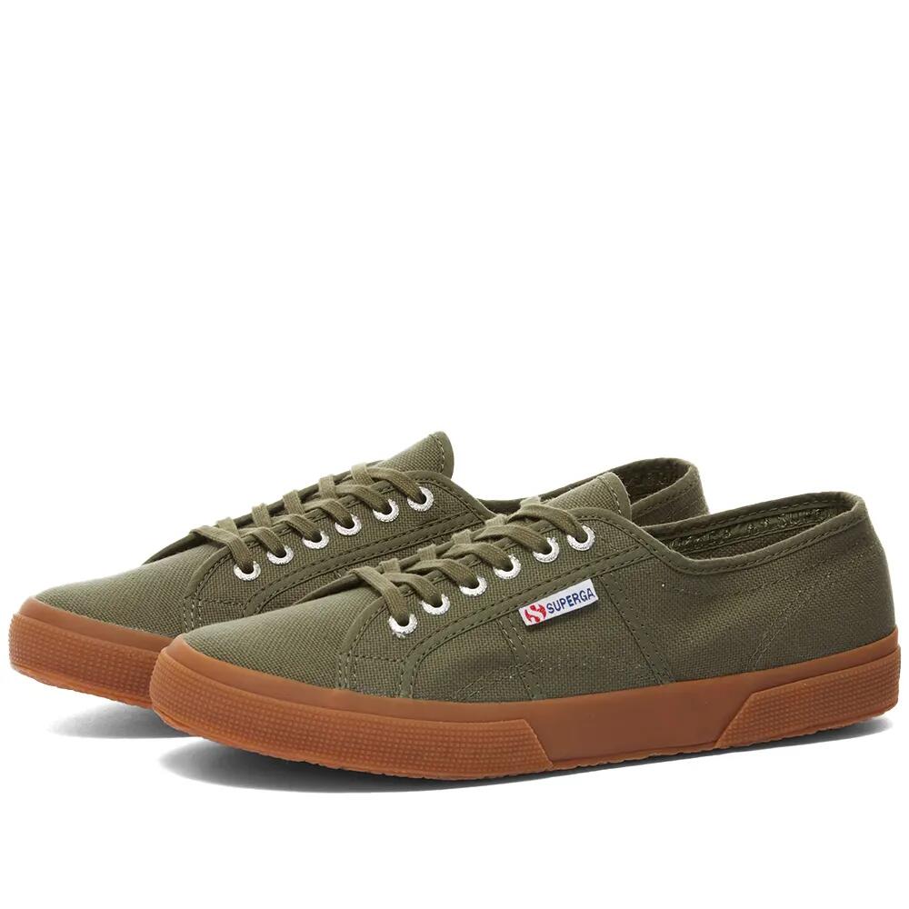 Superga Men's 2750 Cotu Classic in Sherwood Green/Gum Cover