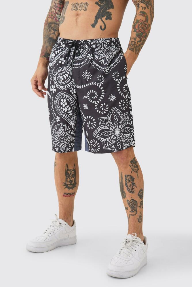 boohoo Mens Mid Length Paisley Print Gusset Board Swim Short - Black Cover