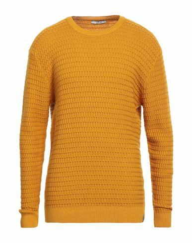 At. p.co Man Sweater Ocher Merino Wool Cover