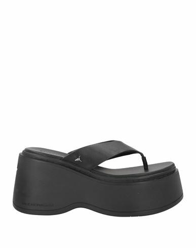 Windsor Smith Woman Thong sandal Black Leather Cover