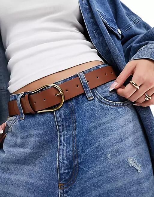 ASOS DESIGN waist and hip half moon jeans belt in tan-Brown Cover