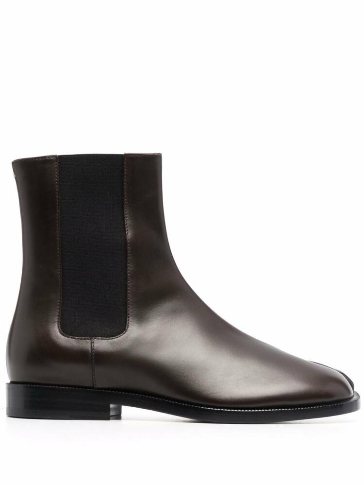 Maison Margiela Tabi leather Chelsea boots - Brown Cover