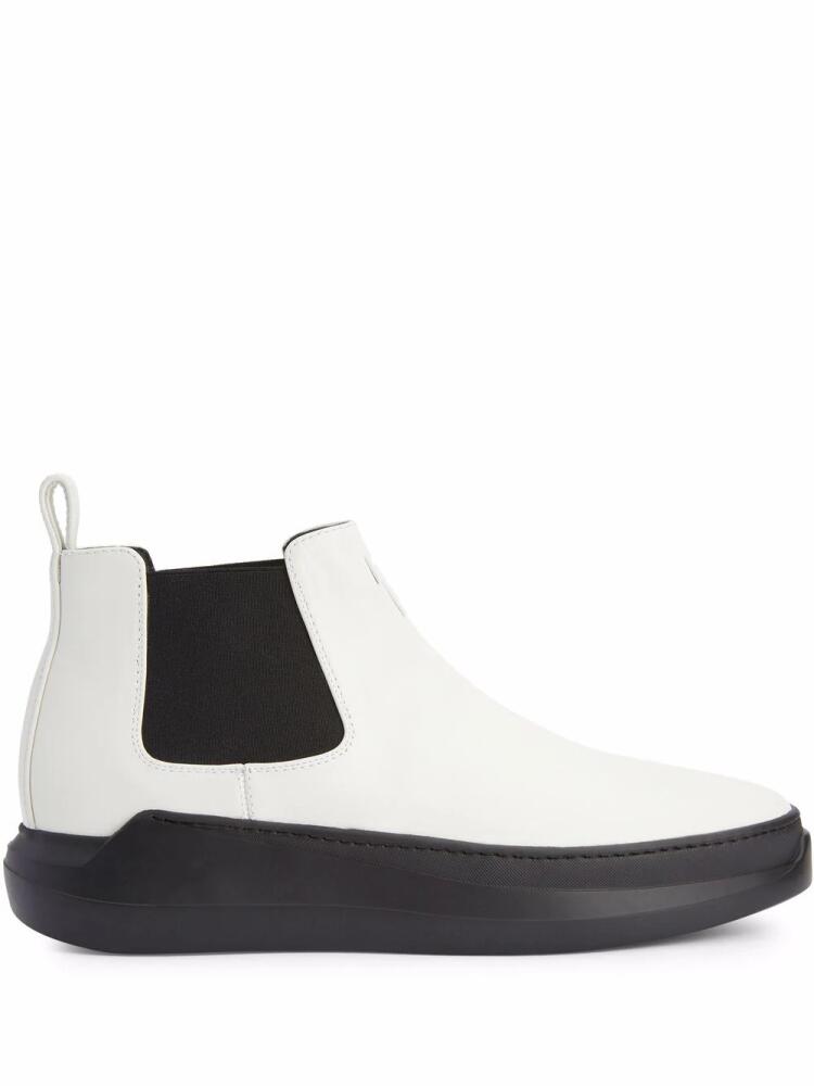 Giuseppe Zanotti Conley leather ankle boots - White Cover