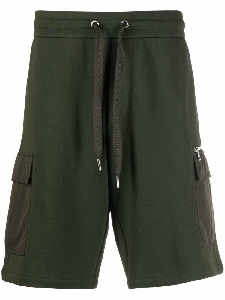 Moncler logo-patch track shorts - Green Cover