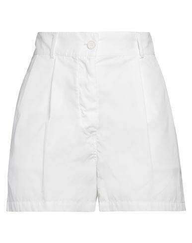 Aspesi Woman Shorts & Bermuda Shorts White Cotton Cover